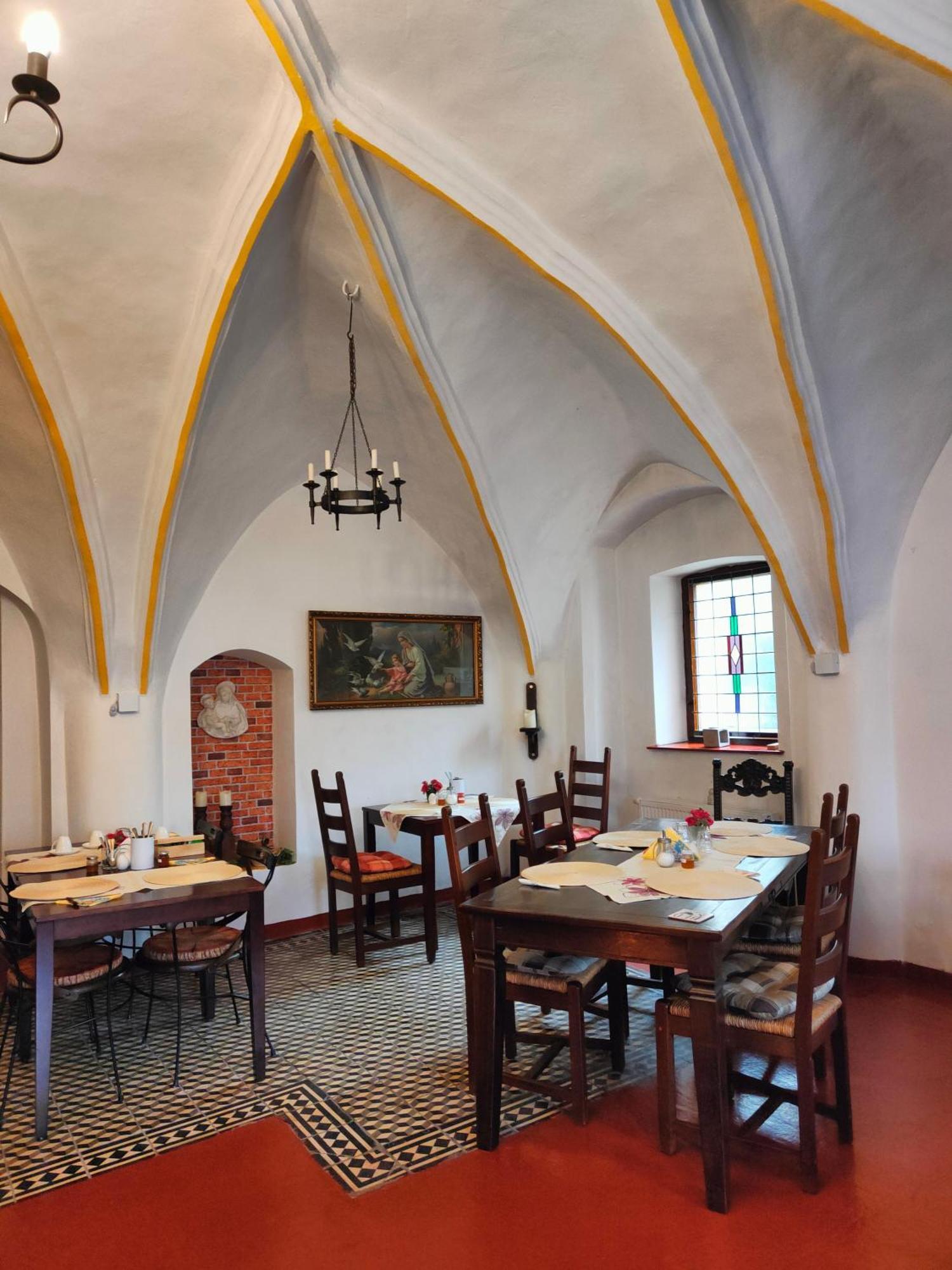 Bed And Breakfast Tvrz Velka Bukovina Экстерьер фото